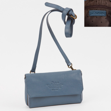 Dakota　ダコタ　旅行　バック Dakota 【Wプレゼント付】 ダコタ アミューズ お財布ショルダー